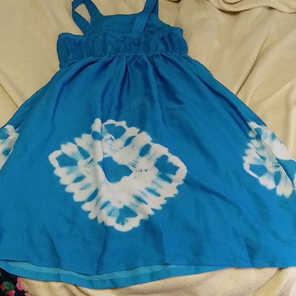 Dress - Picture 2 of 2